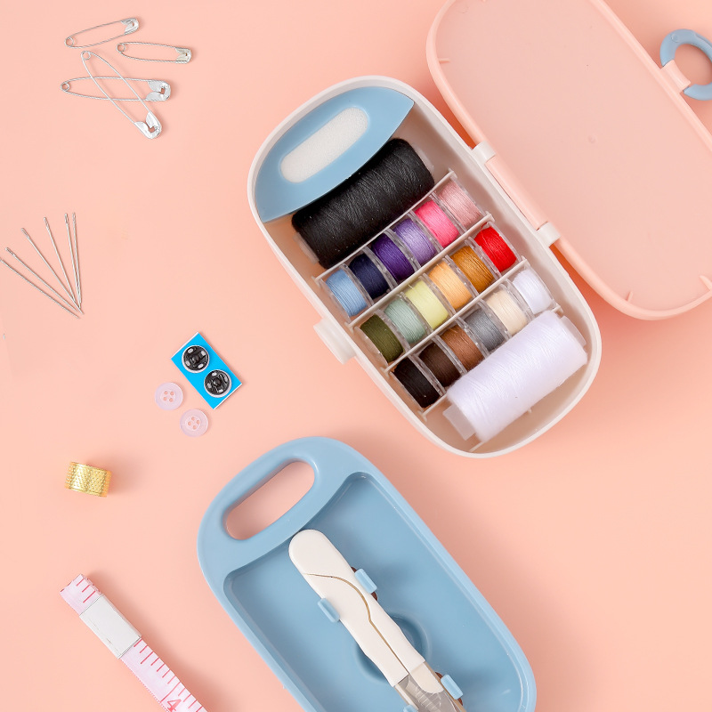 Sewing Kit - Nähset, Nähbox aus Kunststoff, Nähzubehör und