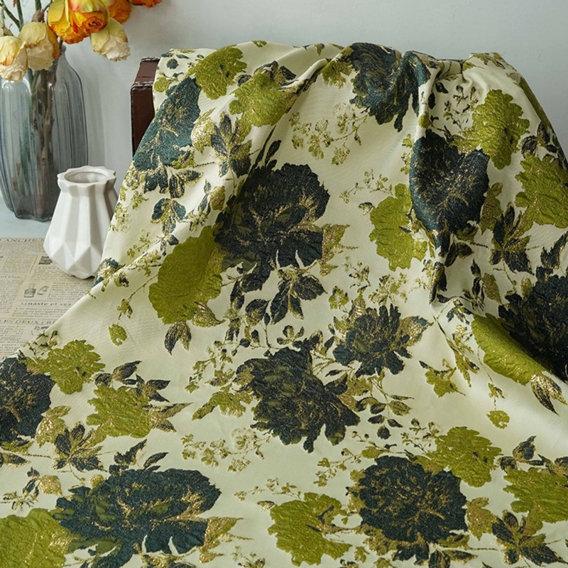 Vintage Sewing Textile - Vintage 3D Blumenmuster Metallischer Jacquard-Stoff, Goldbrokat